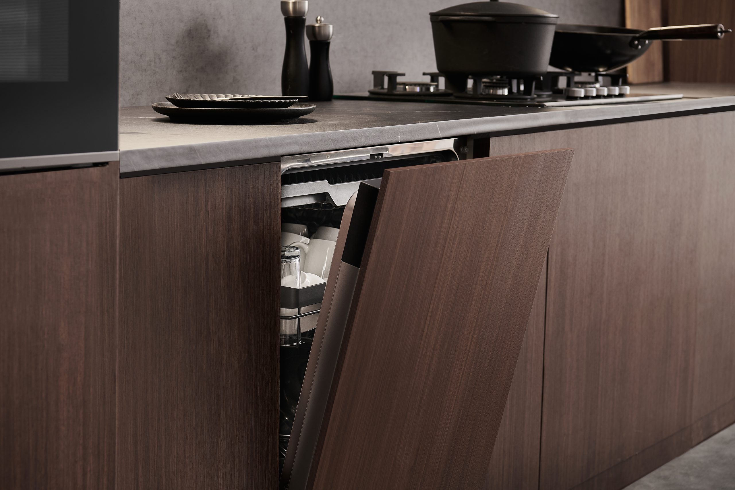 7_ugradne-sudomas-master-kitchen-ugradna-sudomasina-dmk-14b10-sp-sd-200559